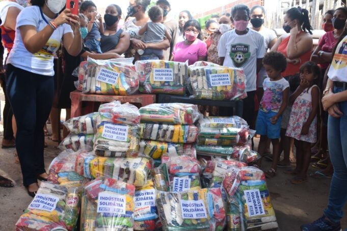 Indústria Solidária distribui 10 mil cestas básicas no Piauí