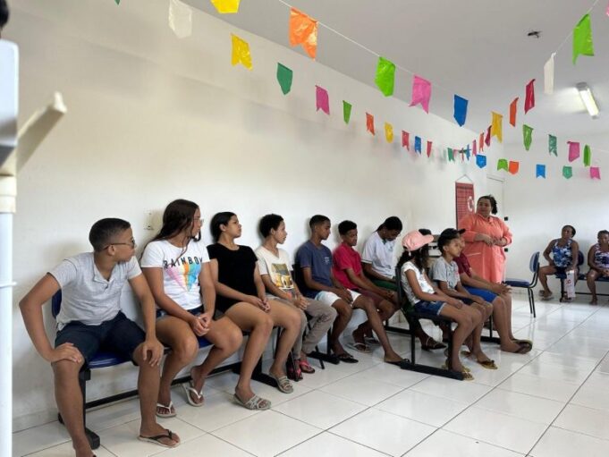 UBS promove ação de saúde com adolescentes da Santa Maria da Codipi