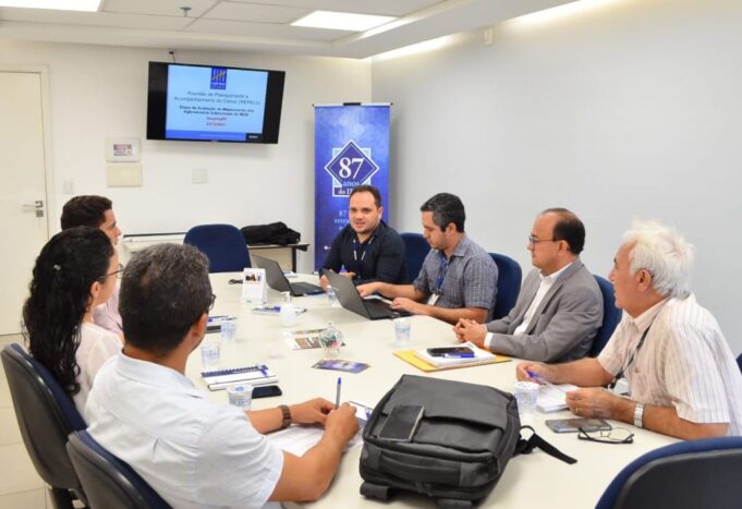 ETURB se reúne com IBGE e firma parceria para mapear núcleos urbanos informais em Teresina