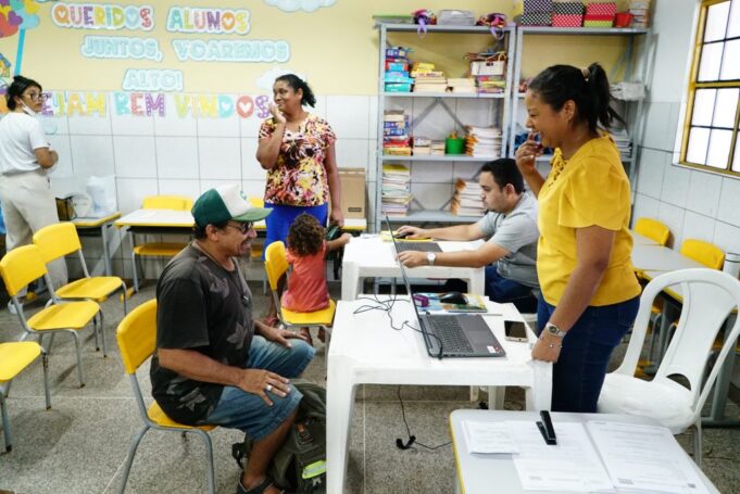 Prefeito Dr. Pessoa participa de ação social no CMEI Erico Veríssimo, na Tabocas