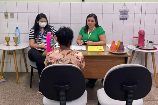 CMEI Vila Bandeirantes recebe plantão de serviço social e psicologia