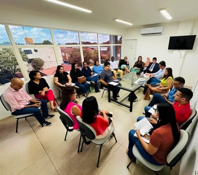 Semec define planejamento de entrega de novas unidades de ensino