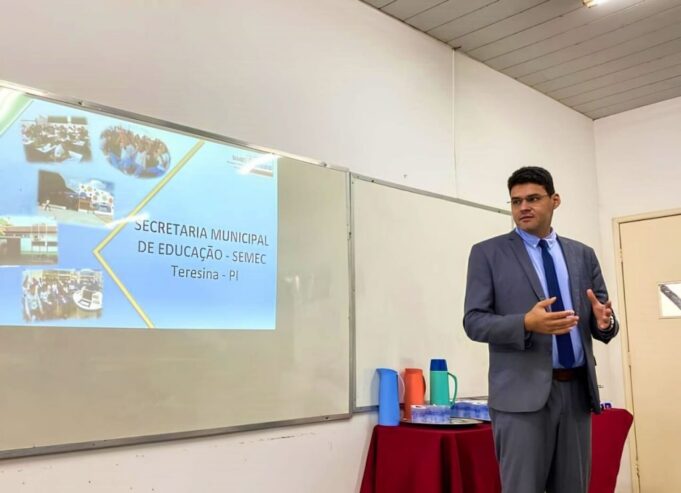 Secretaria de Educação de Piripiri conhece práticas exitosas da Semec
