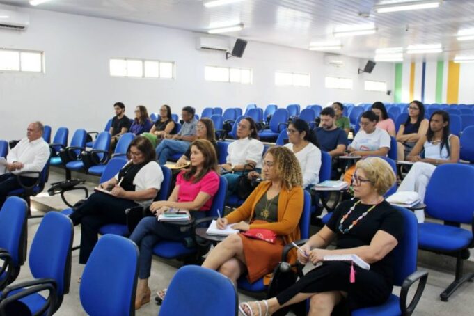 Semec promove encontro com gestores para avaliação do PME