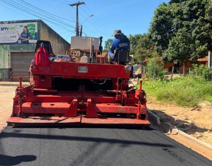 Prefeitura de Teresina inicia pavimentação asfáltica da estrada do Mucuim